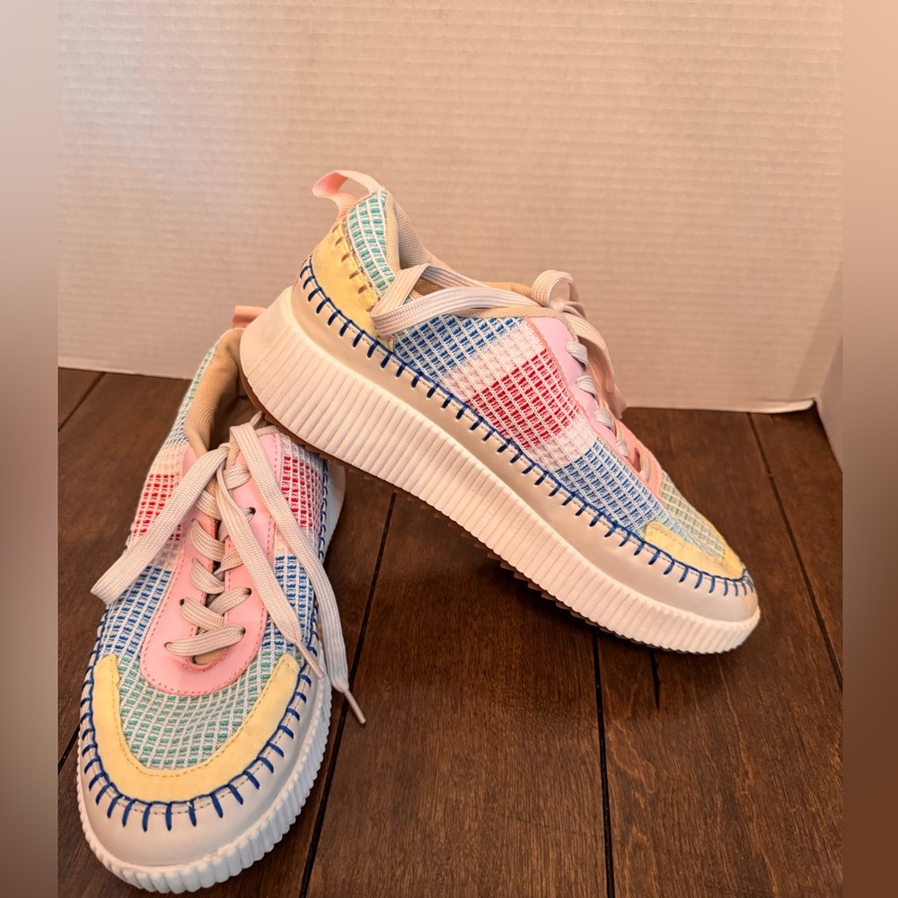 La Sheelah Colorful Sneakers View 2
